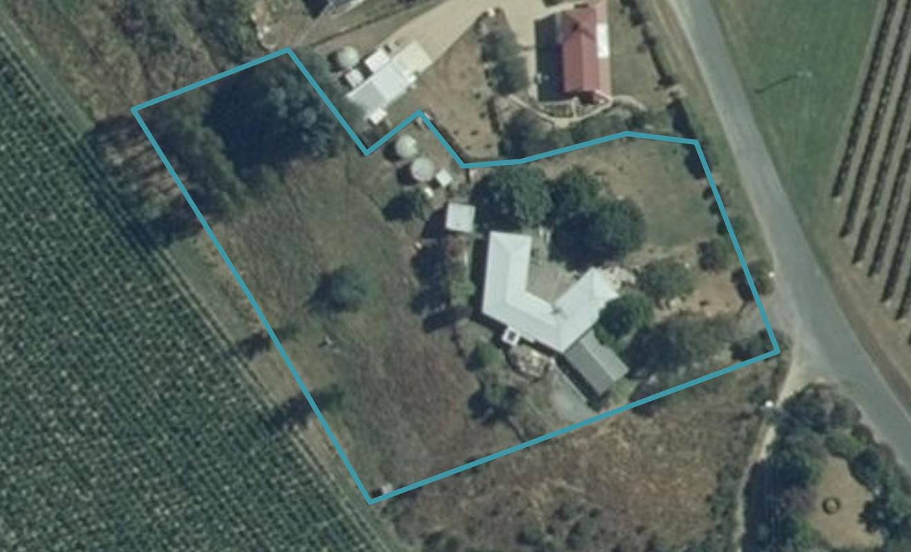 20 Sunrise Valley Road, Upper Moutere - Carousel 1