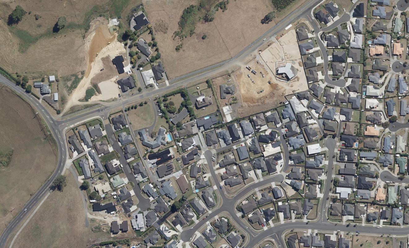 26 Evergreen Rise, Grandview Heights, Hamilton - Carousel 1