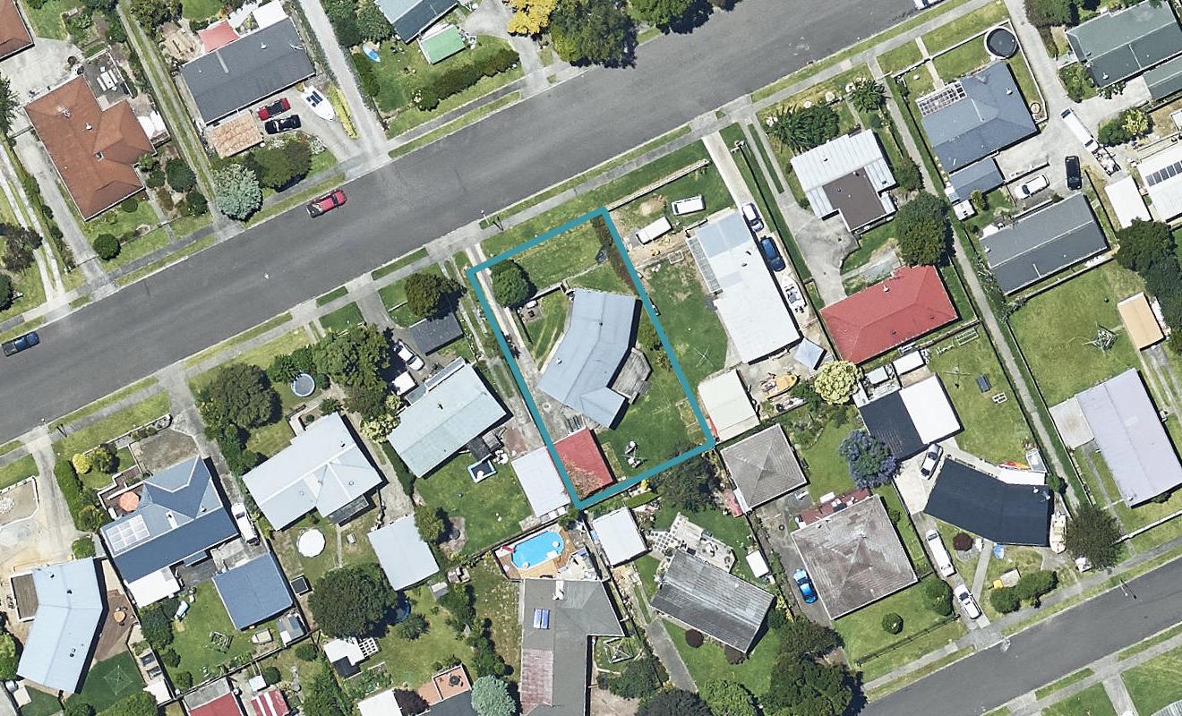 68 Esmeralda Street, Welcome Bay, Tauranga - Carousel 1
