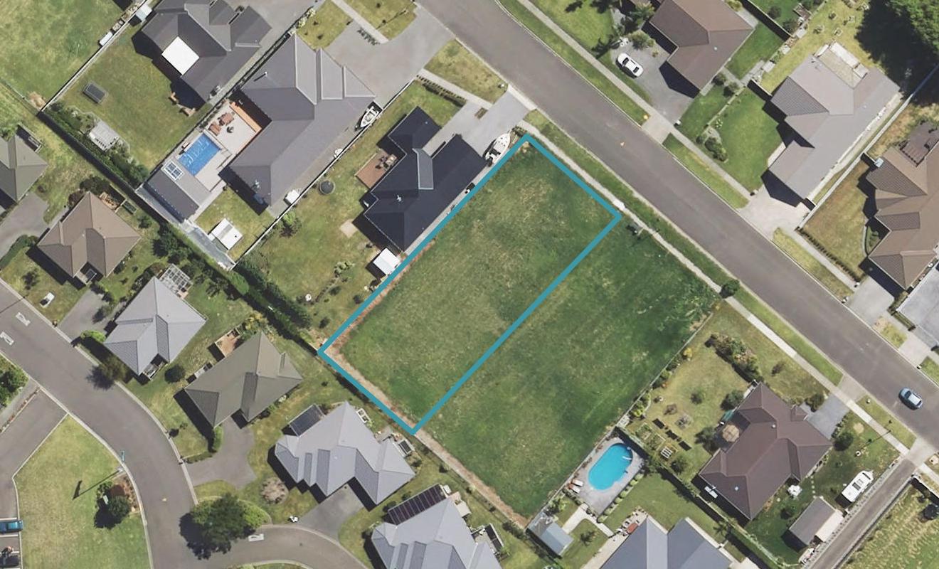 48 Sterling Park, Lytton West, Gisborne - Carousel 1