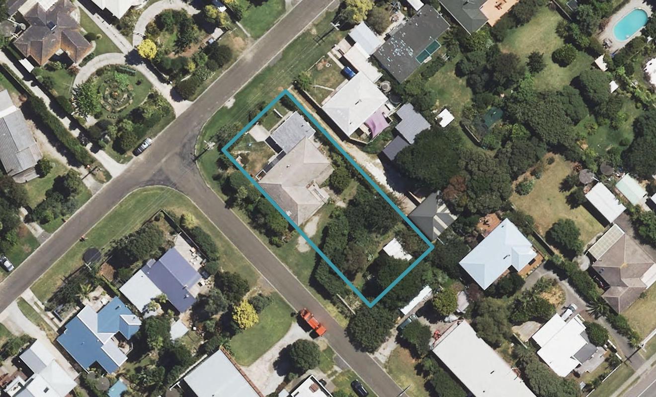 35 Douglas Street, Okitu, Gisborne - Carousel 1