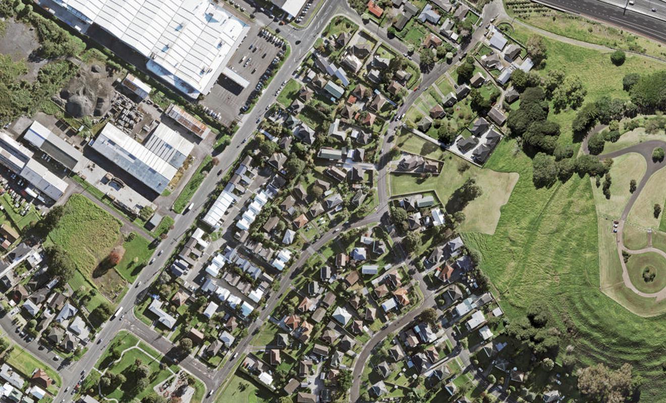 94 Freeland Avenue, Mount Roskill, Auckland - Carousel 1