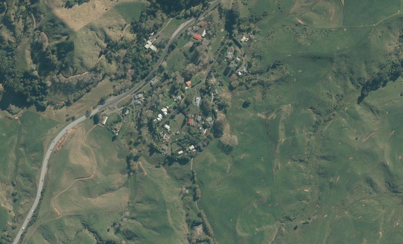 33D Glentui Lane, Whatawhata, Hamilton - Carousel 1