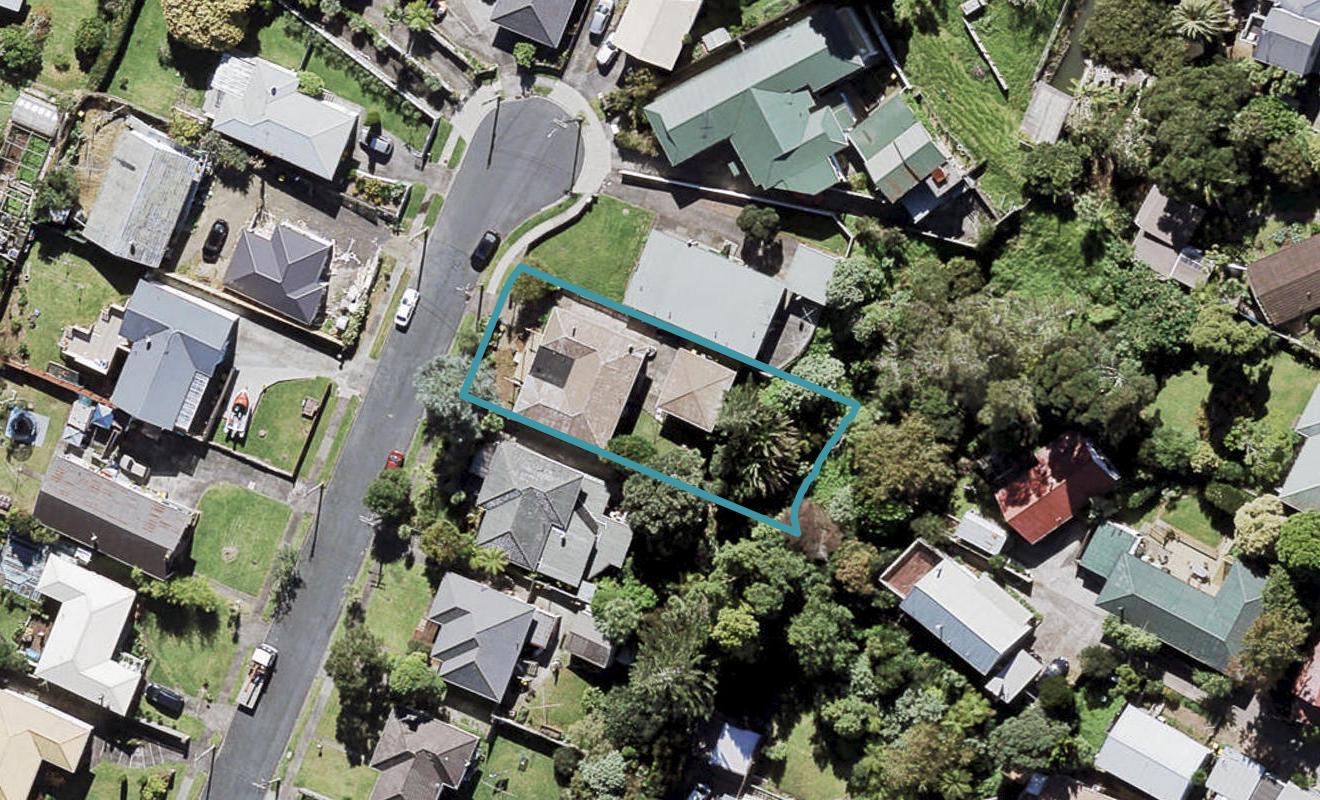 20 Kelston Street, New Lynn, Auckland - Carousel 1