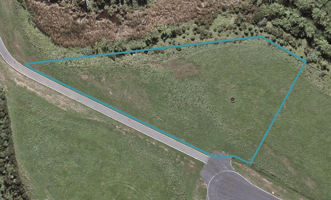 16 Pahakahaka Drive, Kaitake, New Plymouth - Carousel 1