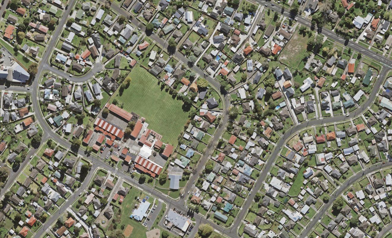 14D Kairanga Street, Māngere East, Auckland - Carousel 1