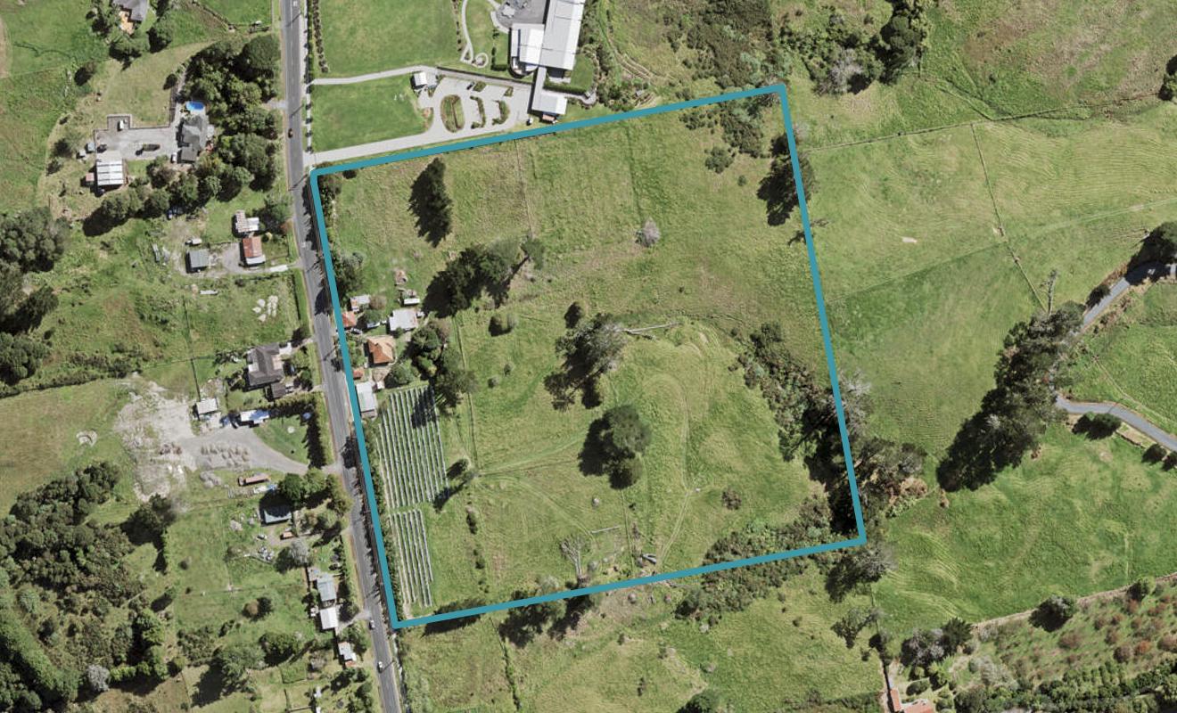 96 Simpson Road, Henderson Valley, Auckland - Carousel 1