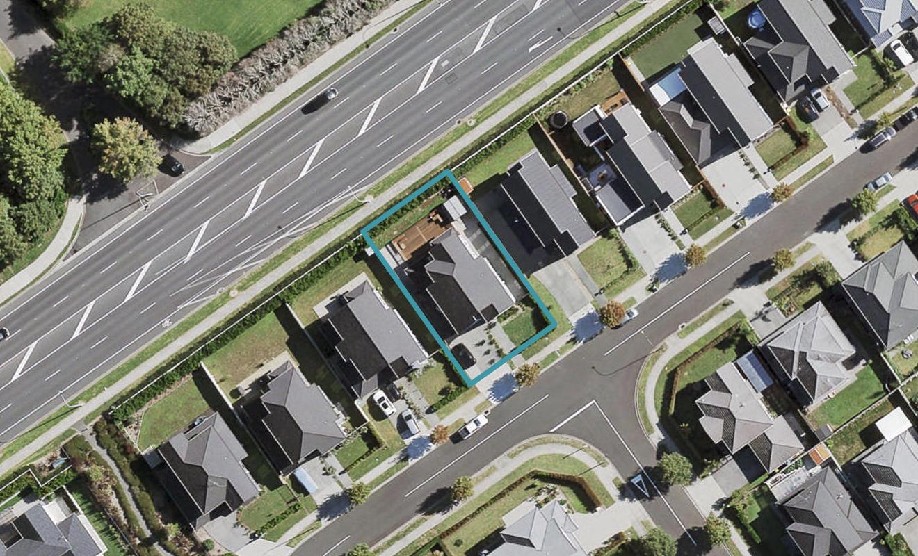 57 Pickaberry Avenue, Karaka, Papakura - Carousel 1