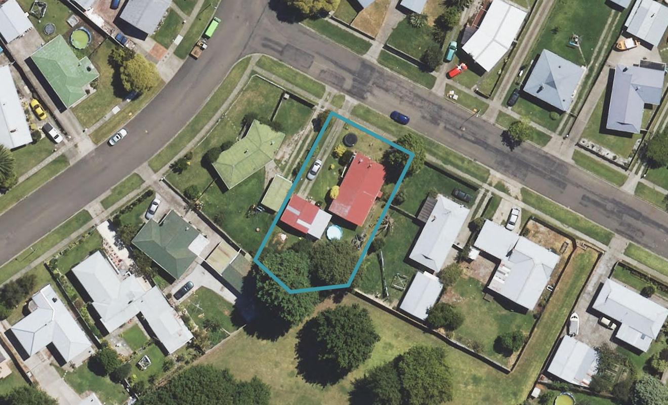 3 Alice Street, Outer Kaiti, Gisborne - Carousel 1