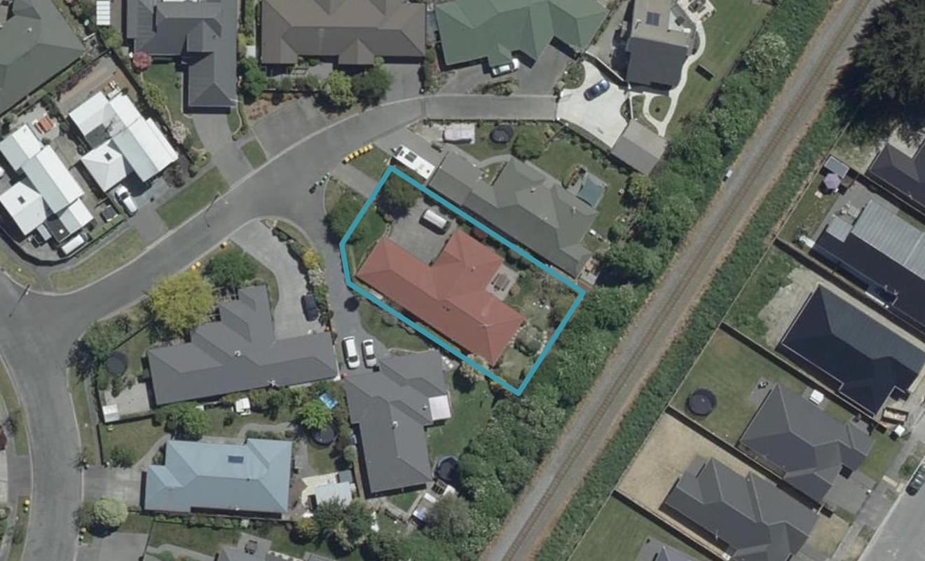 6 Hossack Close, Belfast, Christchurch - Carousel 1