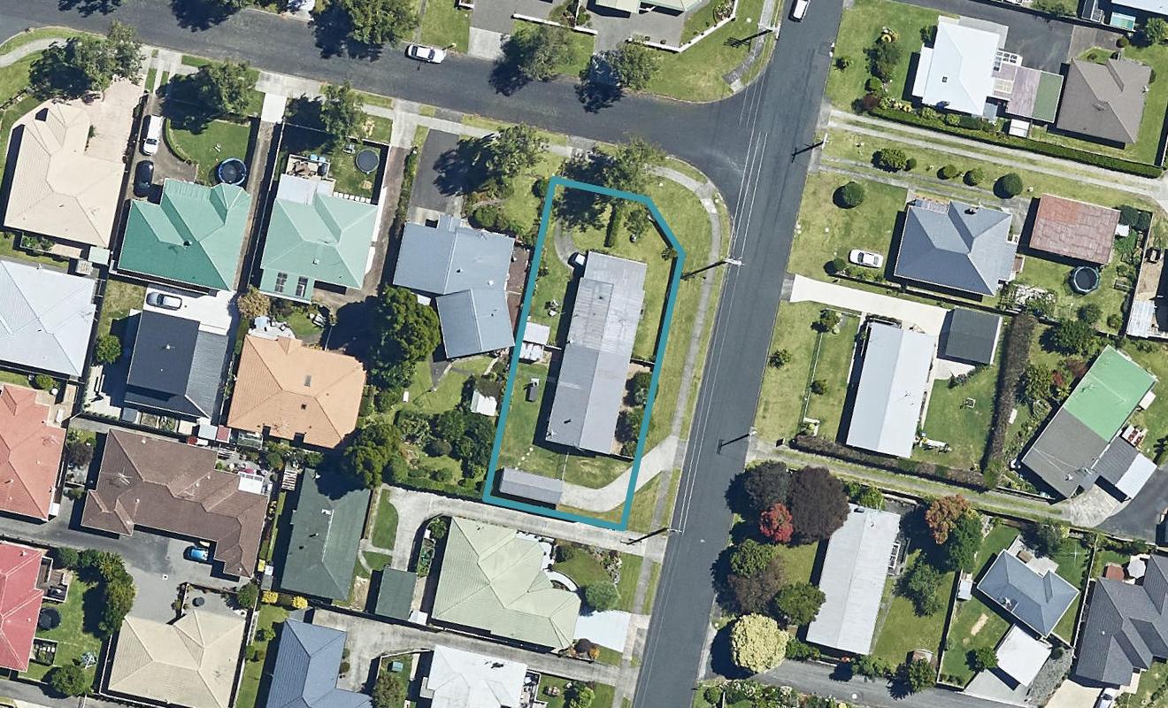 19 Short Street, Otumoetai, Tauranga - Carousel 1