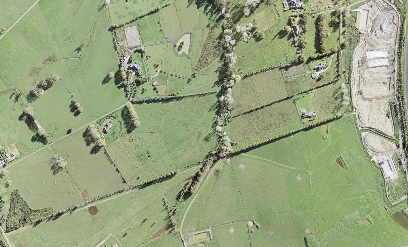 165 Te Taruna Drive, Wainui, Wainui - Carousel 1