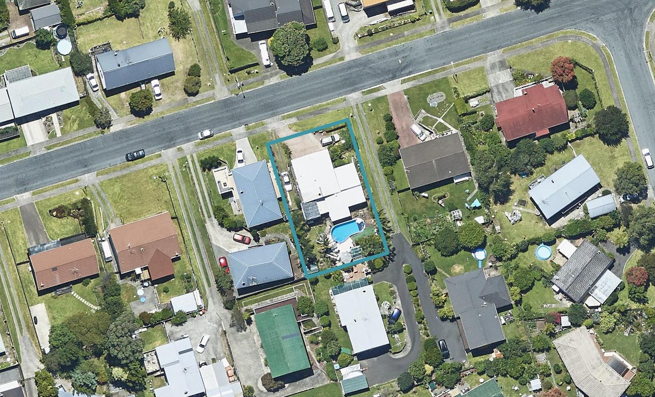 33 Corinna Street, Welcome Bay, Tauranga - Carousel 1