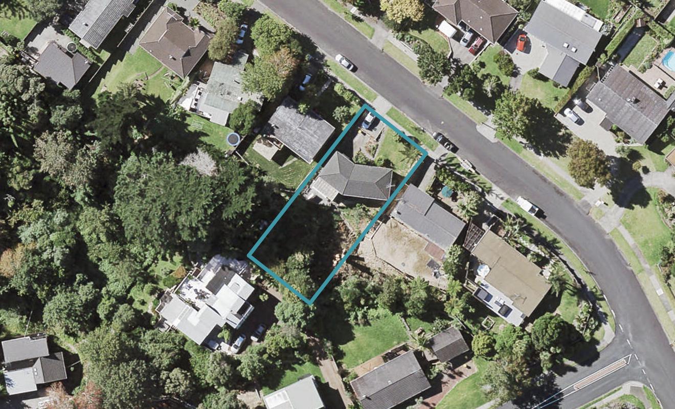 10 Cheriton Road, Mellons Bay, Auckland - Carousel 1