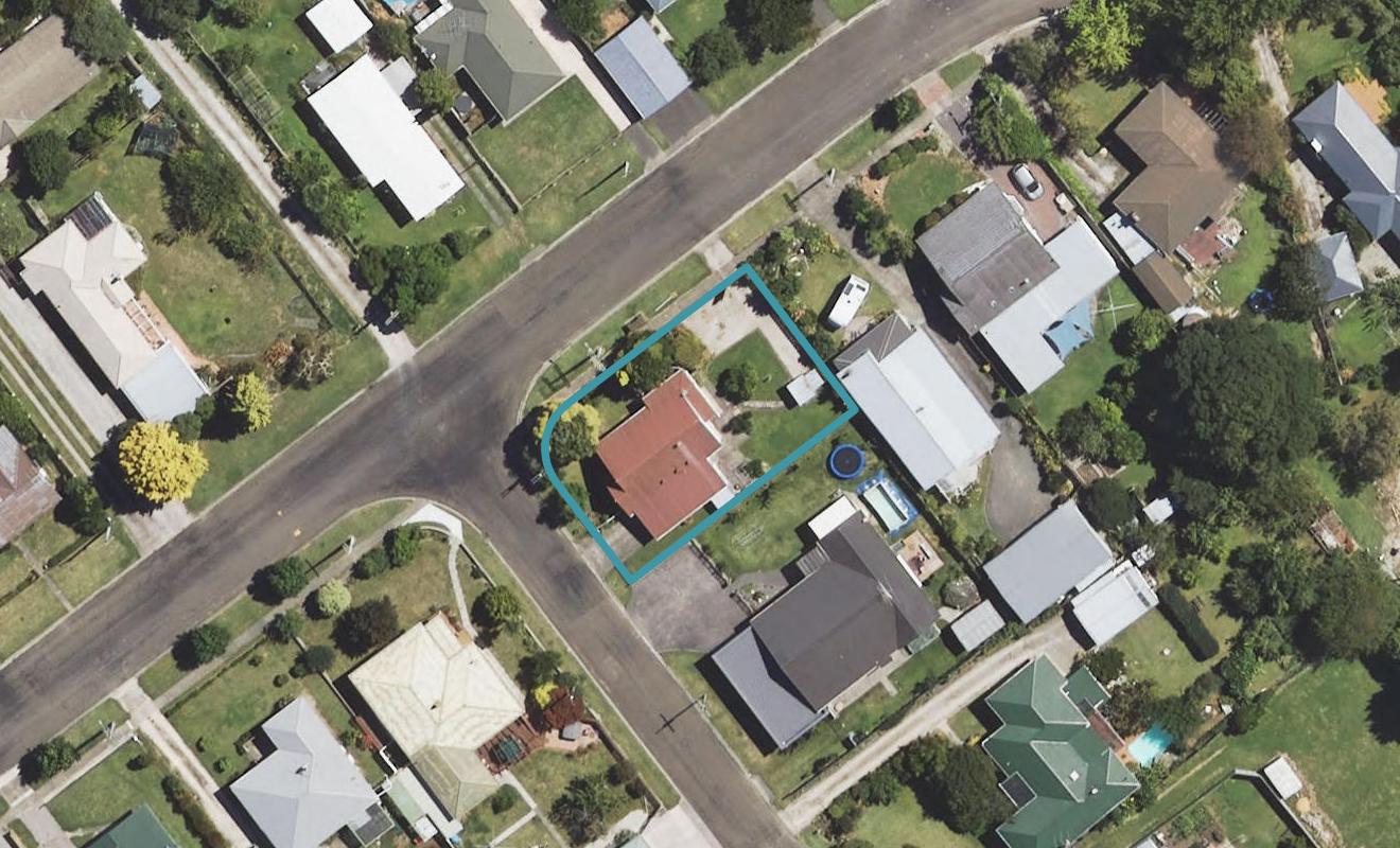 1 Vivian Street, Inner Kaiti, Gisborne - Carousel 1