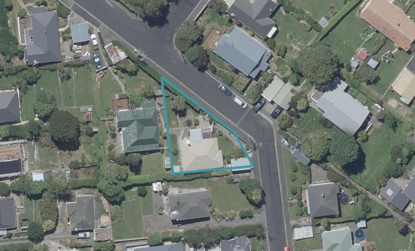 16 Berwick Street, Wakari, Dunedin - Carousel 1