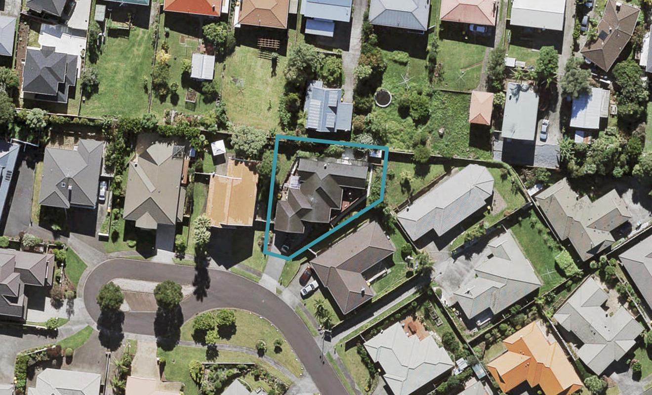 11 Rosebay Rise, Henderson, Auckland - Carousel 1