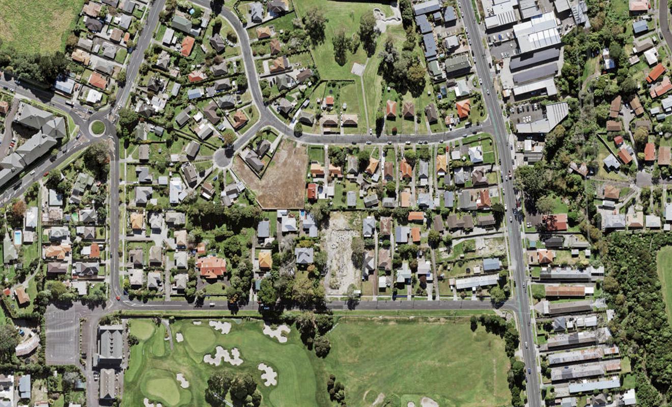 7/31 Hill Crescent, New Lynn, Auckland - Carousel 1