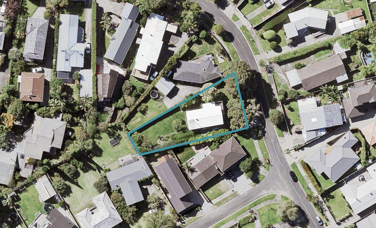 19 Pembroke Crescent, Glendowie, Auckland - Carousel 1
