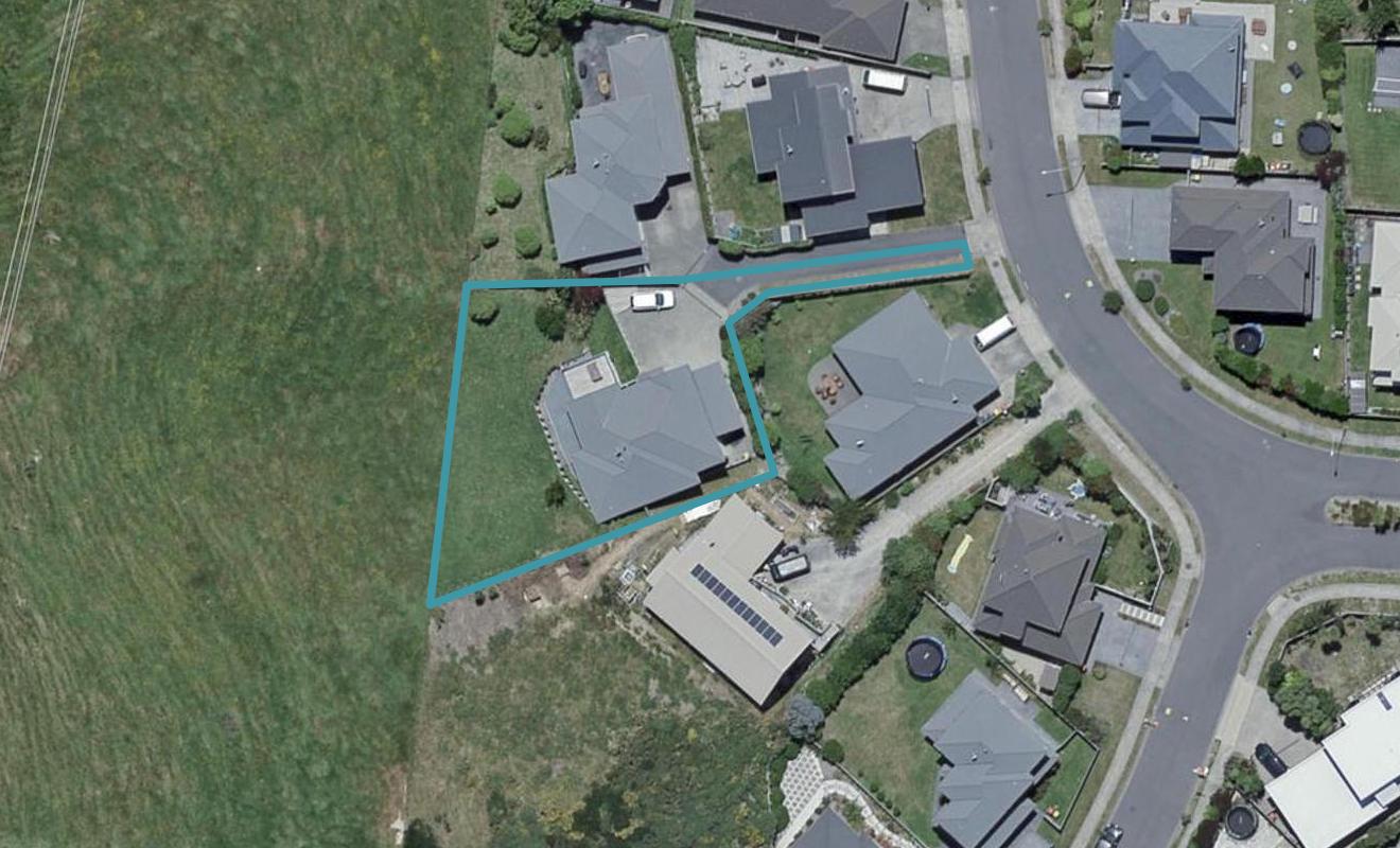 7 Yarnbrook Grove, Churton Park, Wellington - Carousel 1