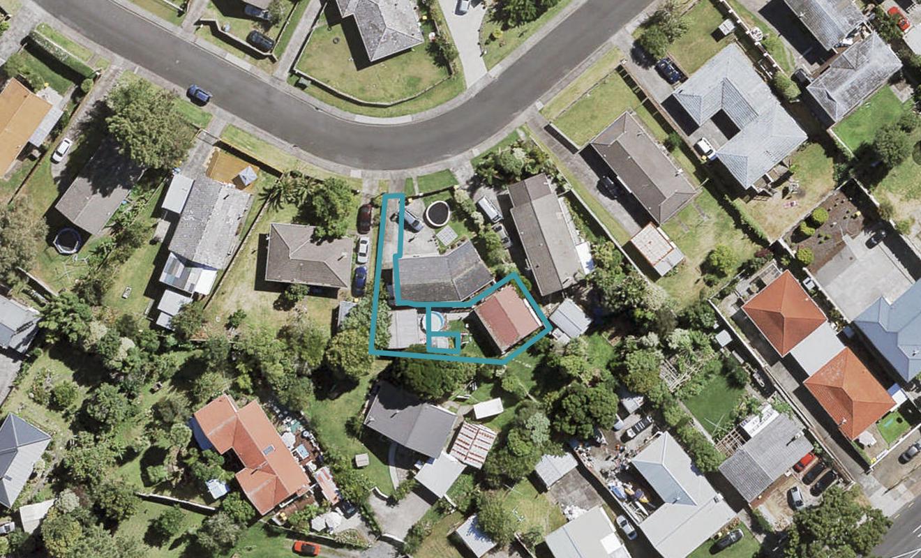 28A Coburg Street, Henderson, Auckland - Carousel 1