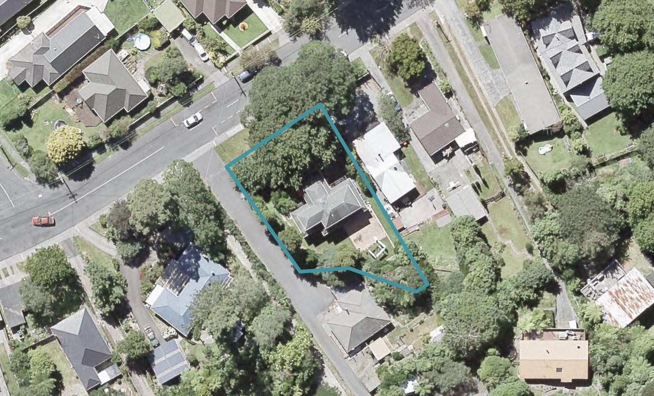 38 Hine Road, Wainuiomata, Lower Hutt - Carousel 1