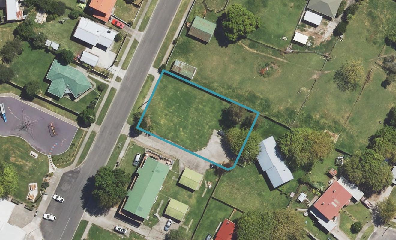 2 London Street, KAITI, GISBORNE - Carousel 1