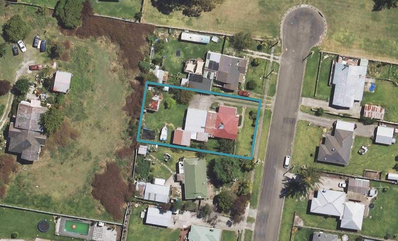 14 Ralph Street, Tamarau, Gisborne - Carousel 1