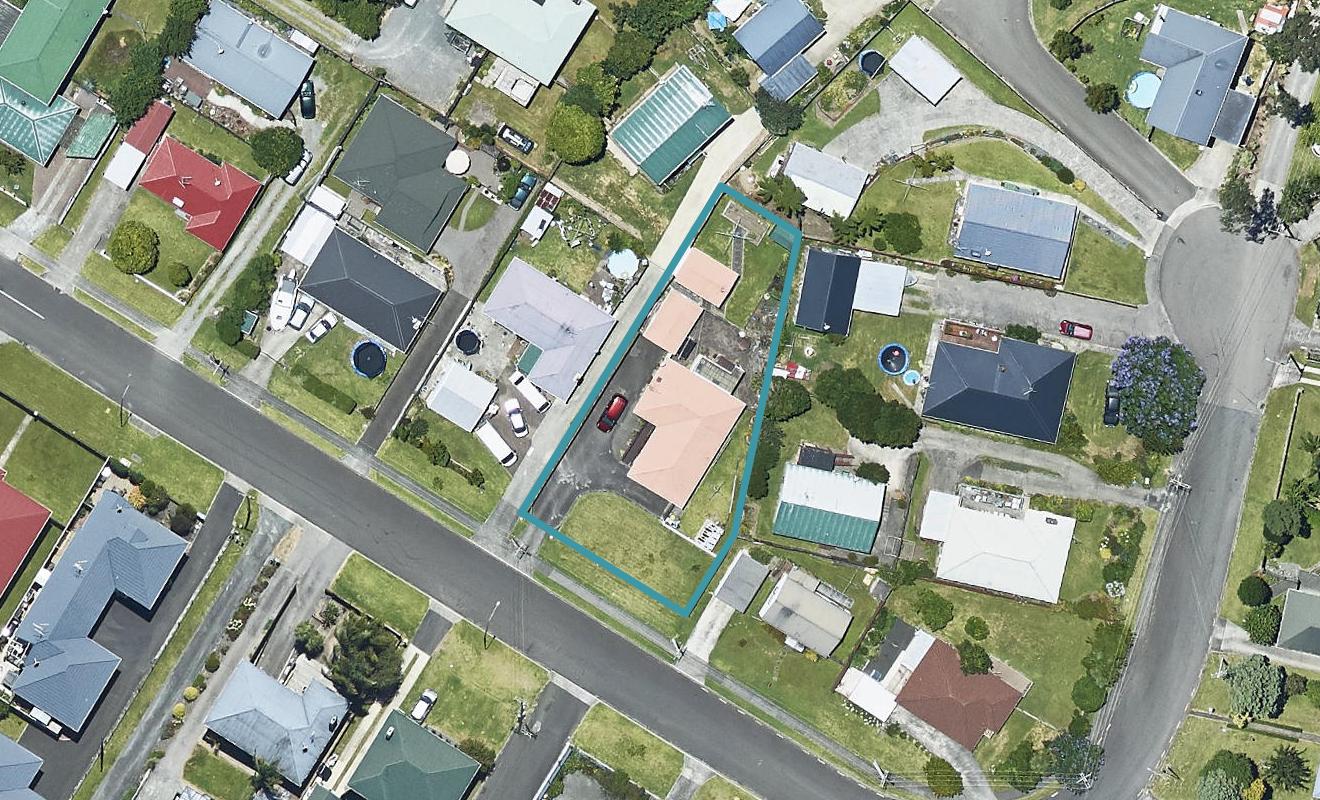 15 Waimapu Street, Greerton, Tauranga - Carousel 1