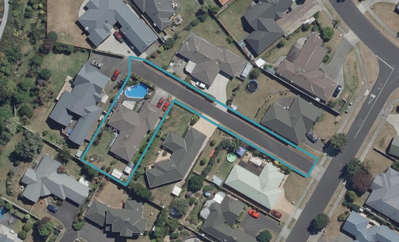 12 Limousin Place, Grandview Heights, Hamilton - Carousel 1