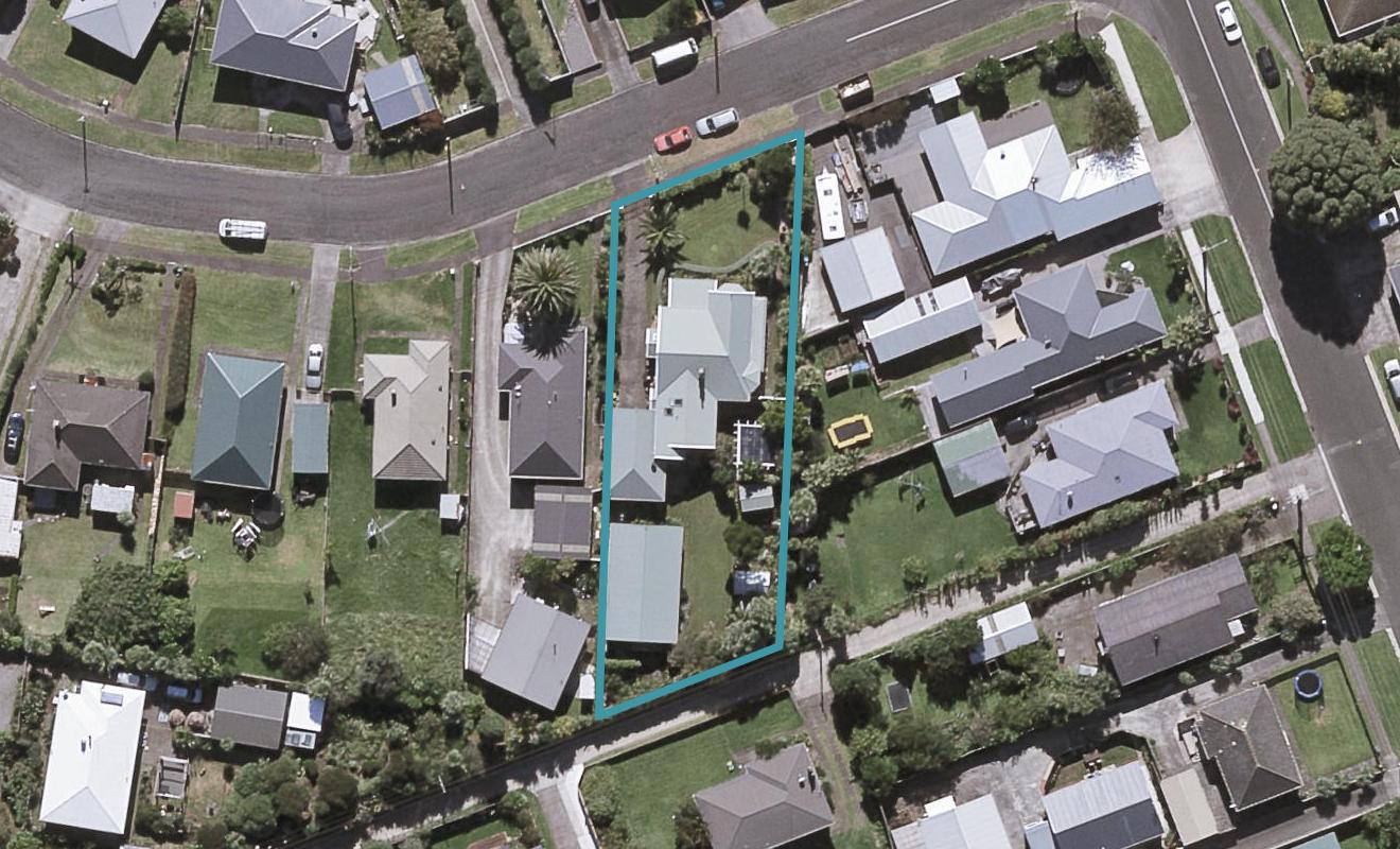 5 Bedford Street, Fitzroy, New Plymouth - Carousel 1