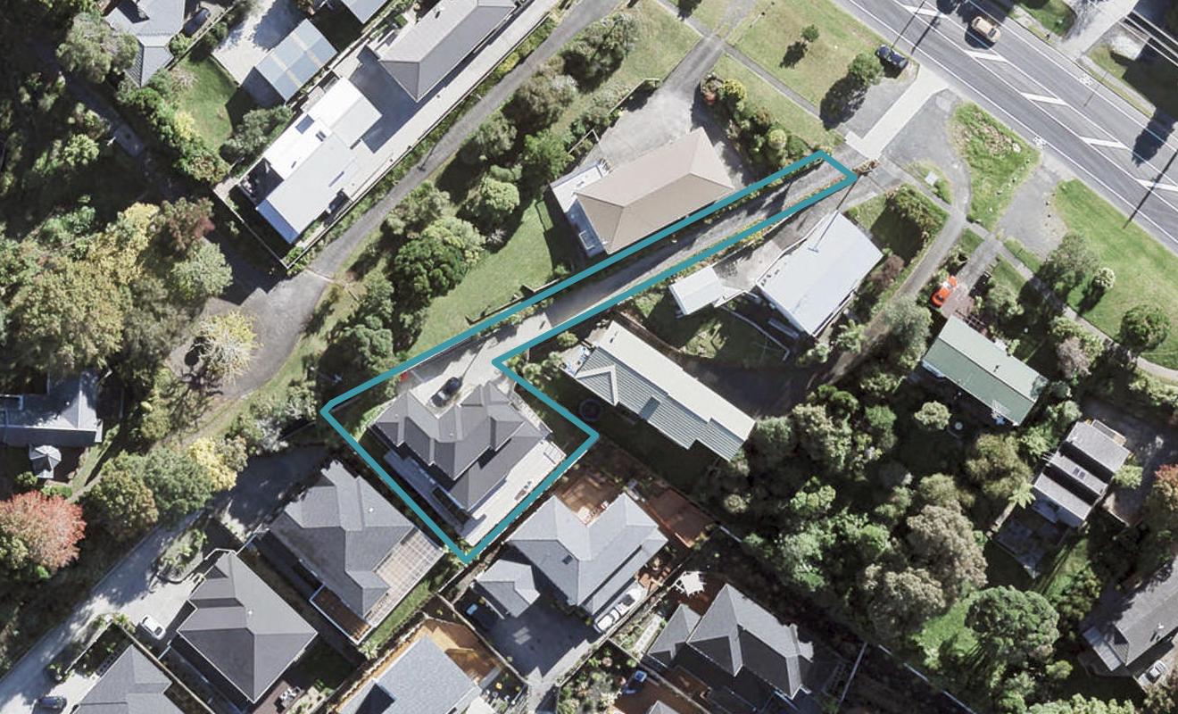 1004A East Coast Road, Northcross, Auckland - Carousel 1
