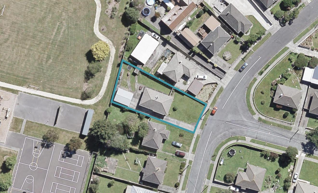 13 Fleet Street, Naenae, Lower Hutt - Carousel 1