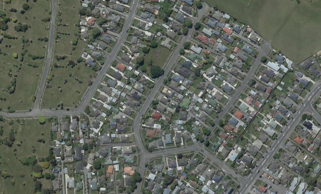 20 Emlyn Place, Avondale, Christchurch - Carousel 1