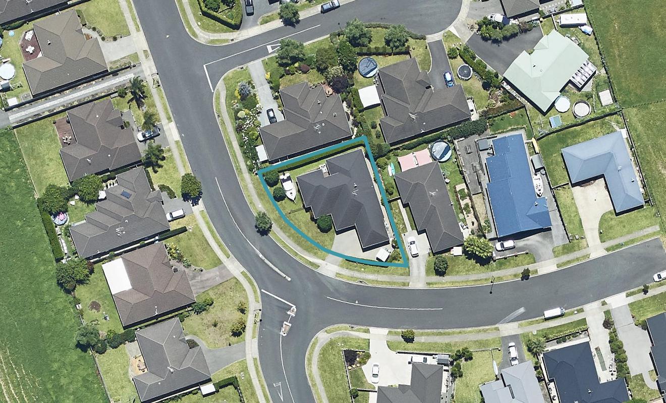 37 Rosella Drive, Welcome Bay, Tauranga - Carousel 1