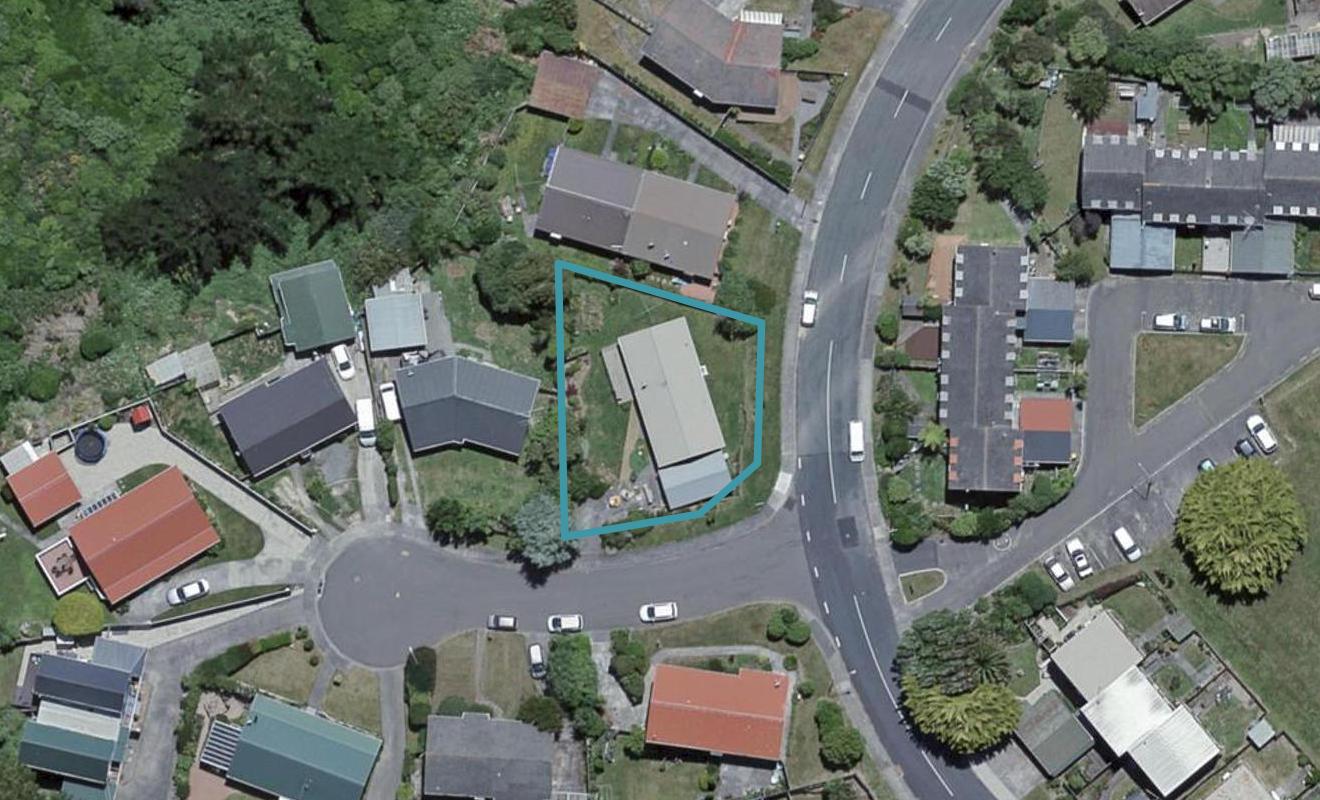 2 Salem Court, Churton Park, Wellington - Carousel 1