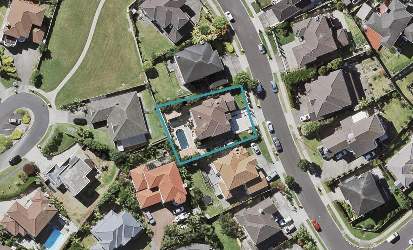 43 Killybegs Drive, Pinehill, Auckland - Carousel 1