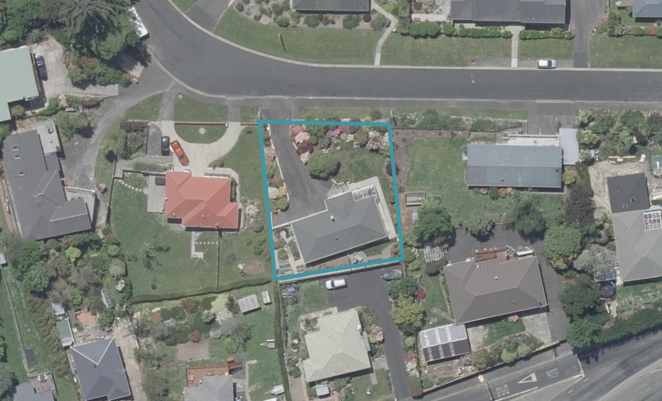 9 Coach Road, Fairfield, Dunedin - Carousel 1