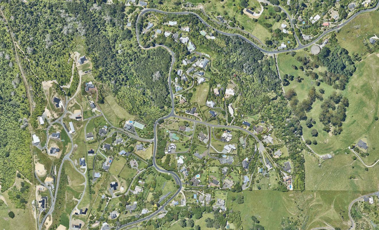 1 Dawn View Place, Minden, Tauranga - Carousel 1