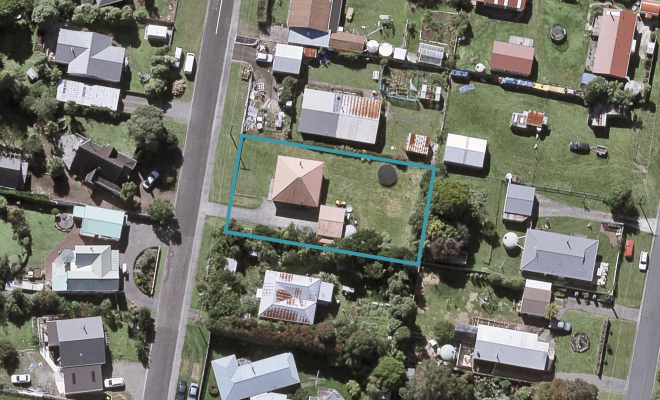 21 Dunn Street, Egmont Village, Egmont Village - Carousel 1