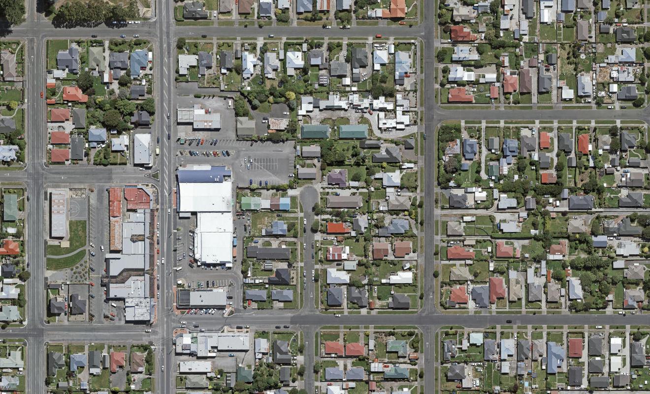 2/4 Maitland Street, Strathern, Invercargill - Carousel 1