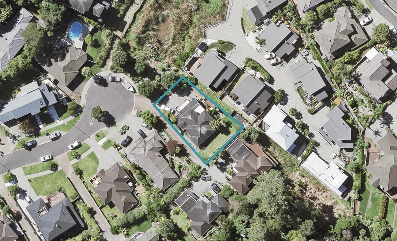 70 Helvetia Drive, Browns Bay, Auckland - Carousel 1