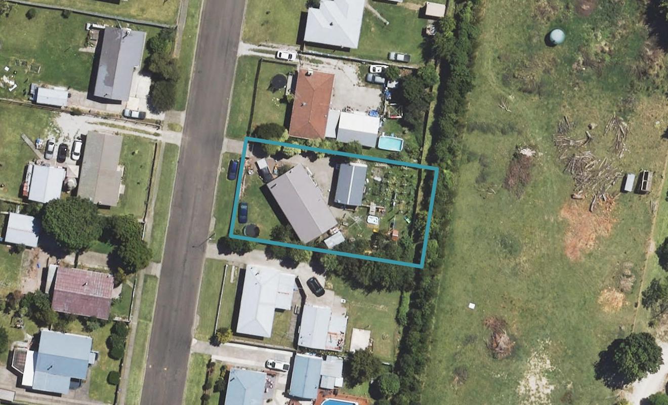 9 Newton Street, Outer Kaiti, Gisborne - Carousel 1