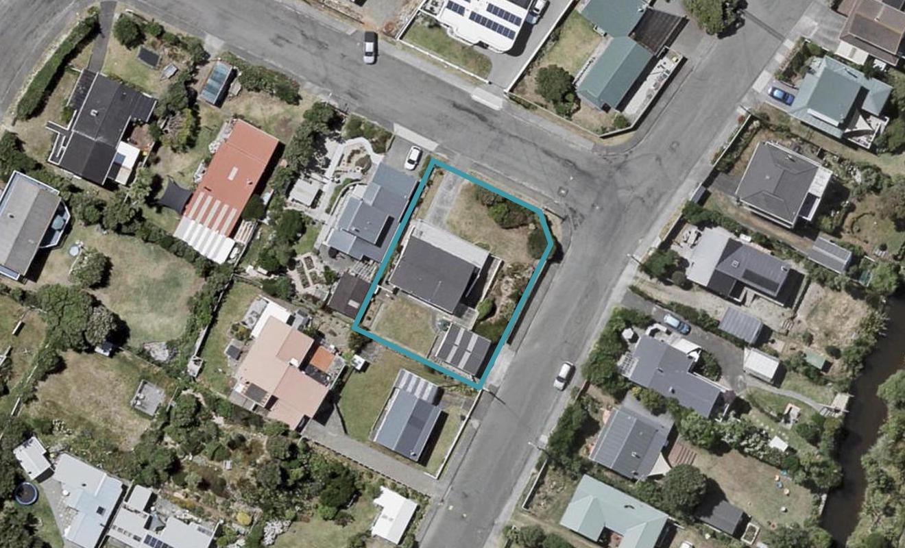 5 Konini Street, Otaki Beach, Otaki - Carousel 1
