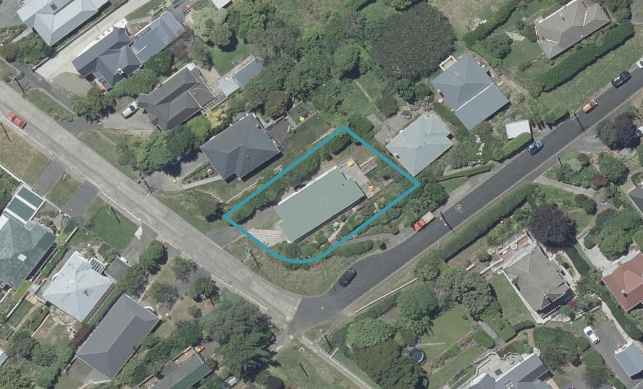 30 Falcon Street, Kaikorai, Dunedin - Carousel 1
