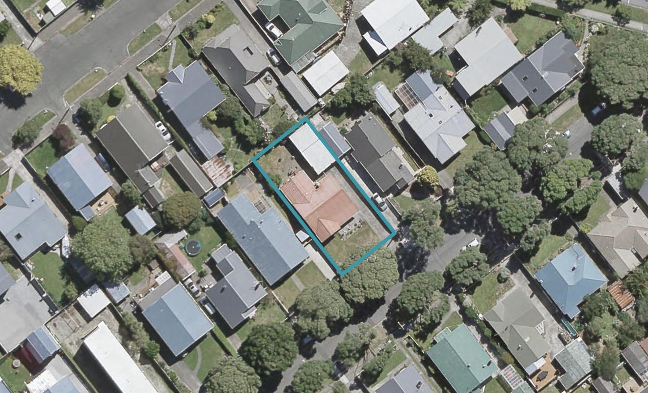 8 Tui Street, Alicetown, Lower Hutt - Carousel 1
