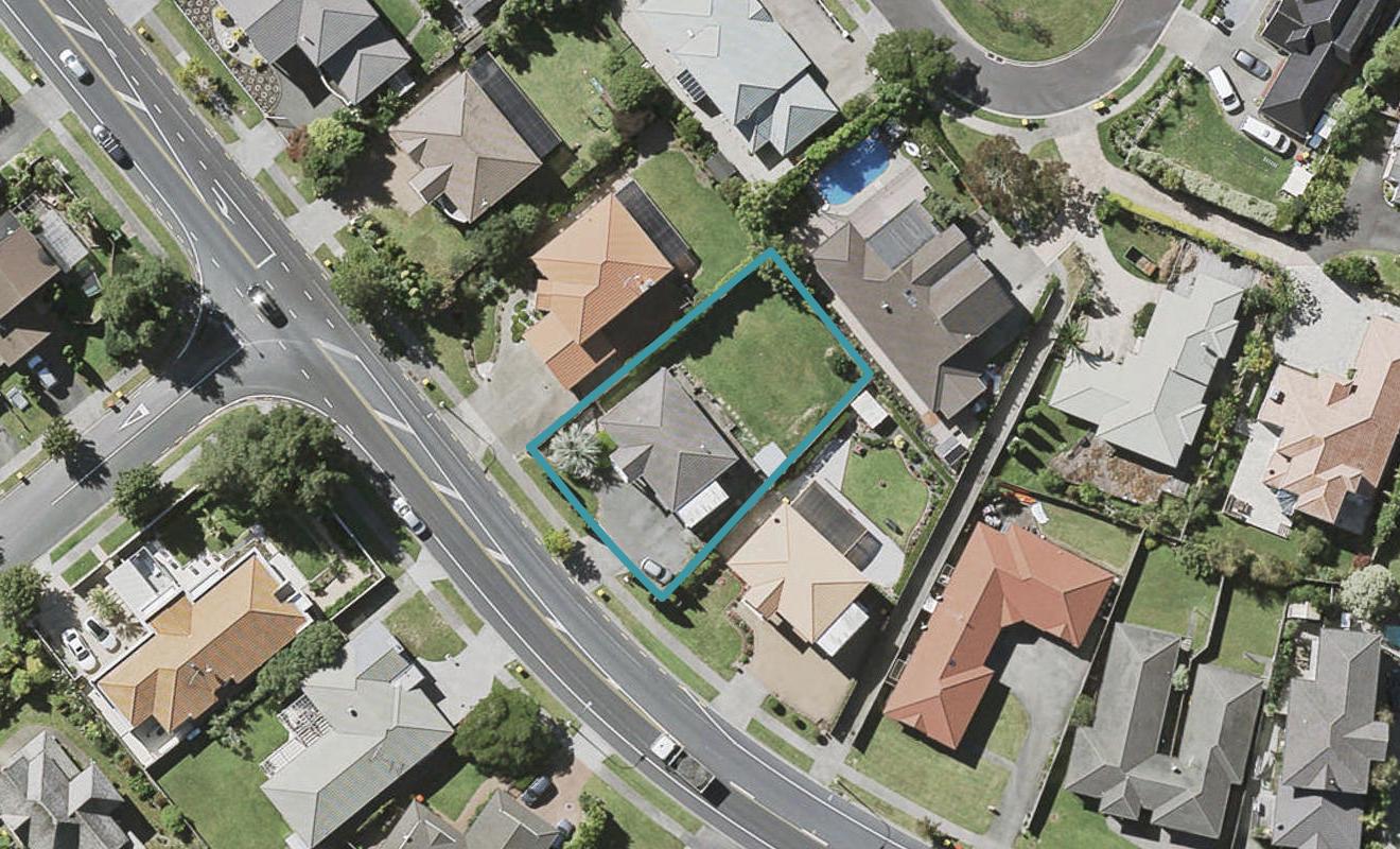 26 Hugh Green Drive, Pinehill, Auckland - Carousel 1