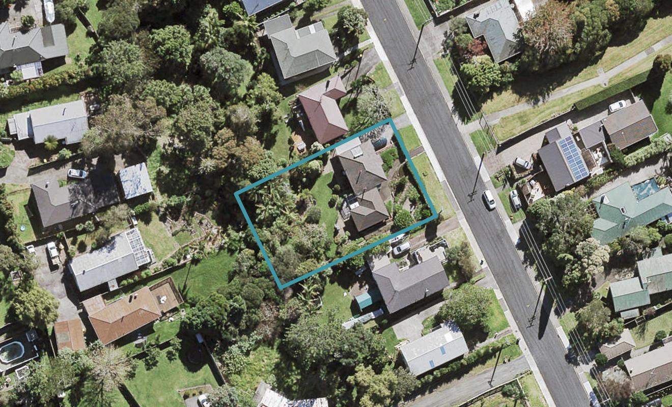 38 Tiri Tiri Road, Birkdale, Auckland - Carousel 1