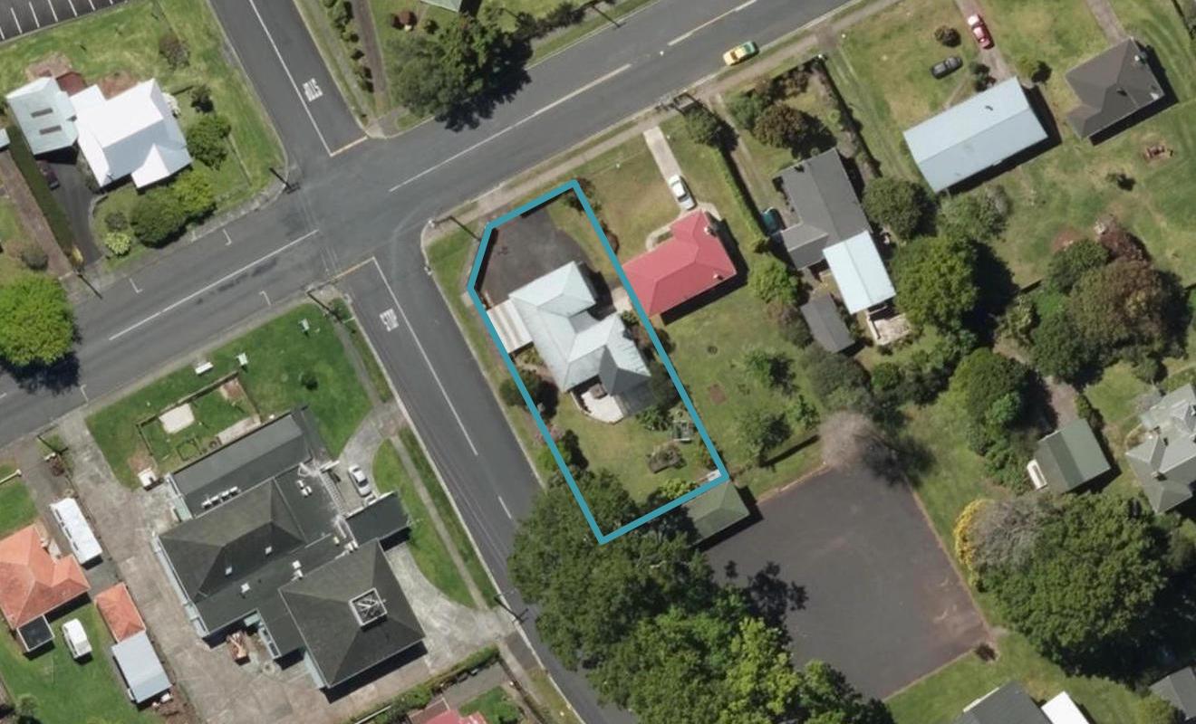 17 Station Road, Kamo, Whangarei - Carousel 1