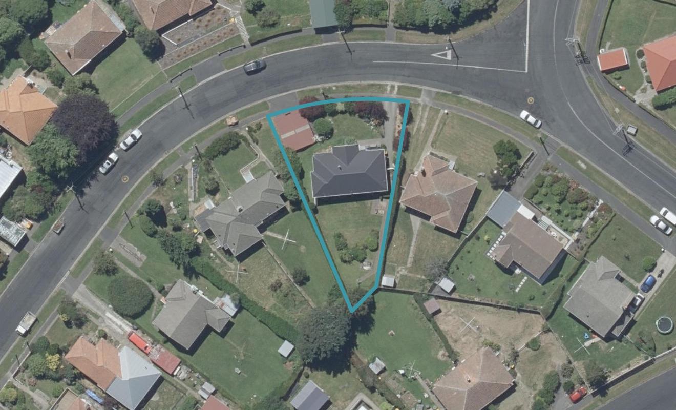 32 Strathearn Avenue, Wakari, Dunedin - Carousel 1